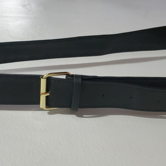 Betsey Johnson Floral Crossbody Bag - Picture 9 of 10